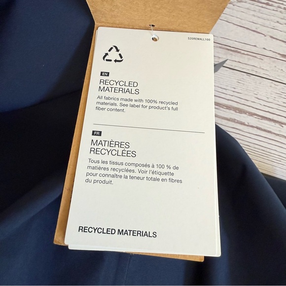 The North Face Women's Blue Jacket - Picture 10 of 16